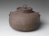 Tenmyō Kettle, Named “Taya Itome”, Cast iron, Japan